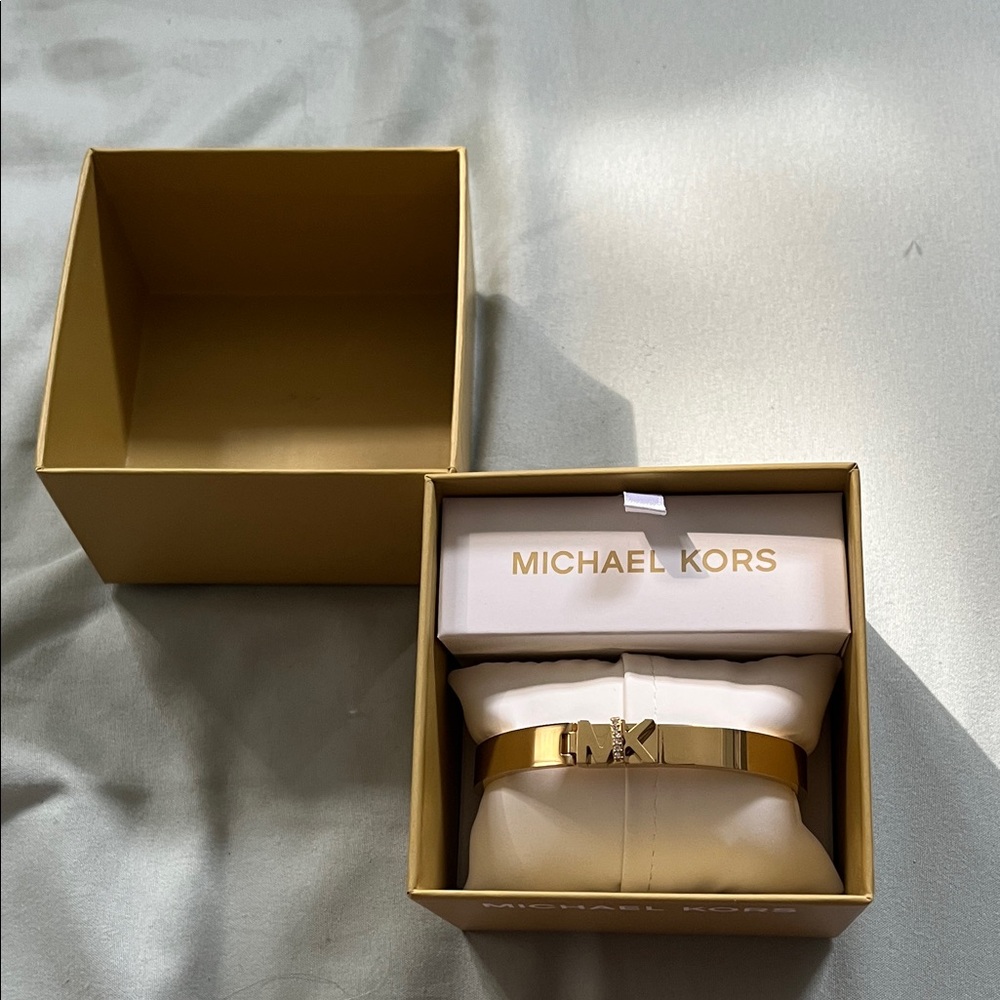 MICHAEL Michael Kors Gold Bracelet